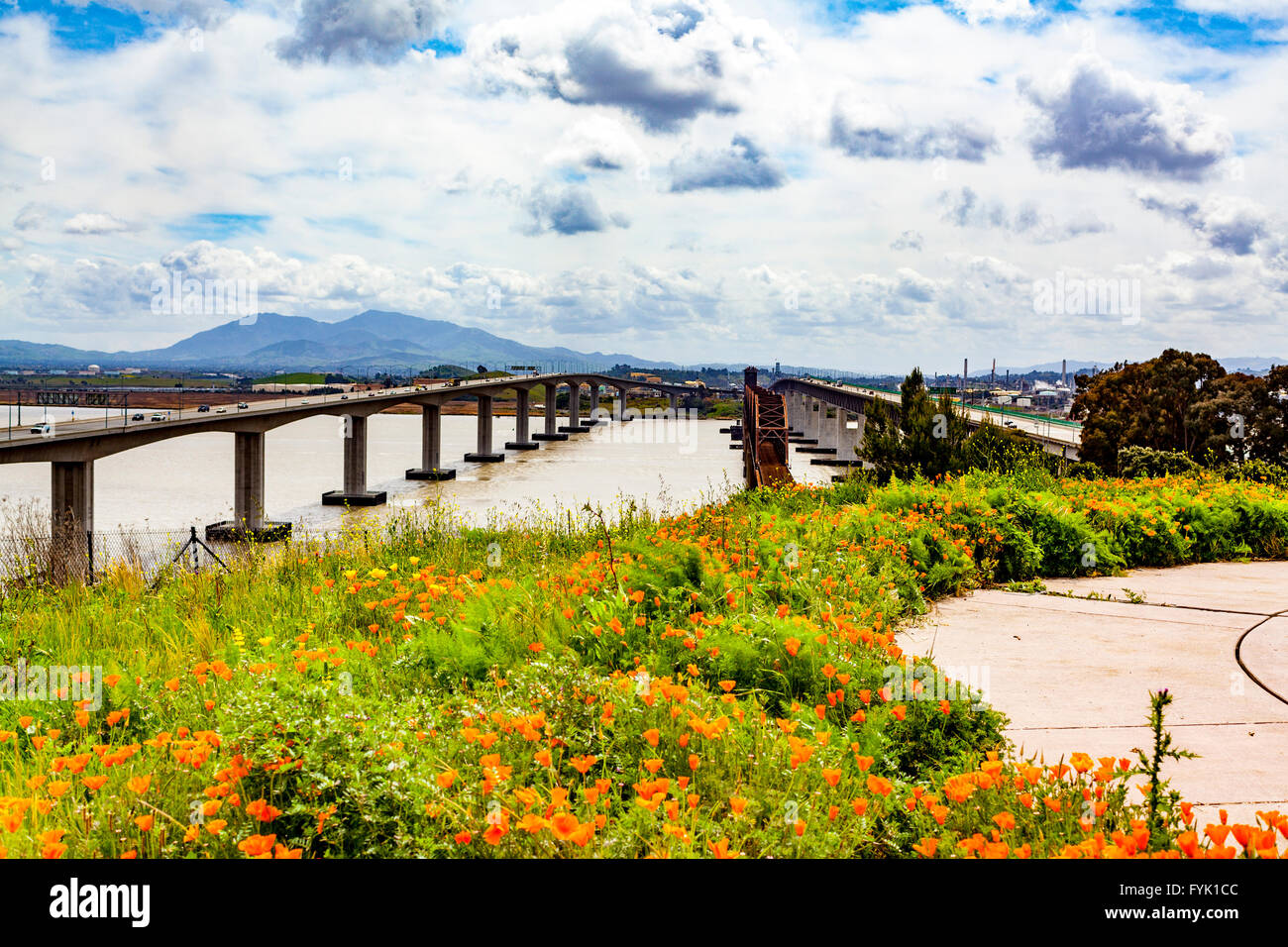 Point de vue de la Vista à Benicia en Californie avec vue sur la haute-San Franicisco Bay et détroits Carquinez Banque D'Images