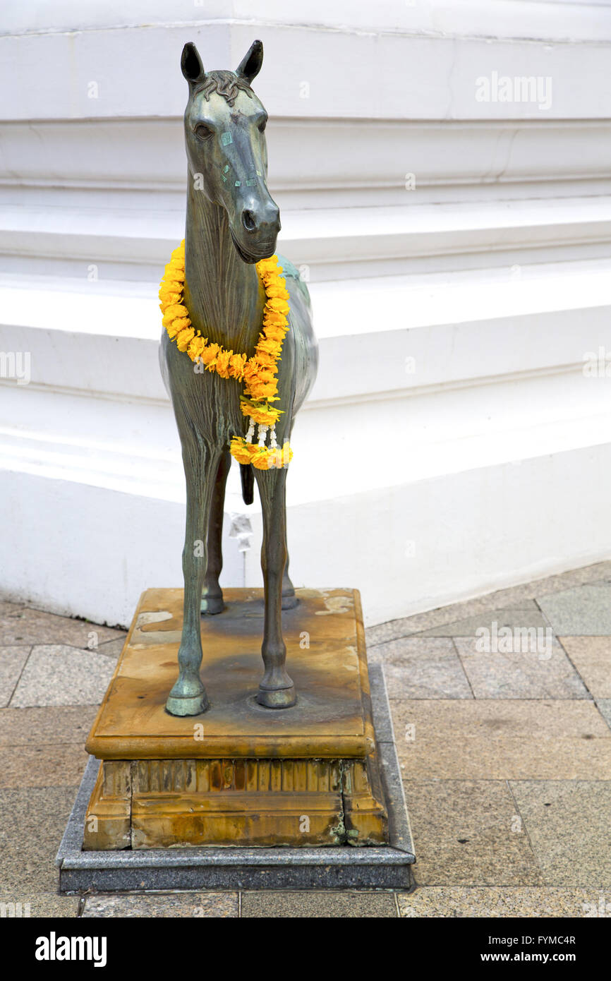 Cheval dans le temple bangkok asia trottoir Banque D'Images