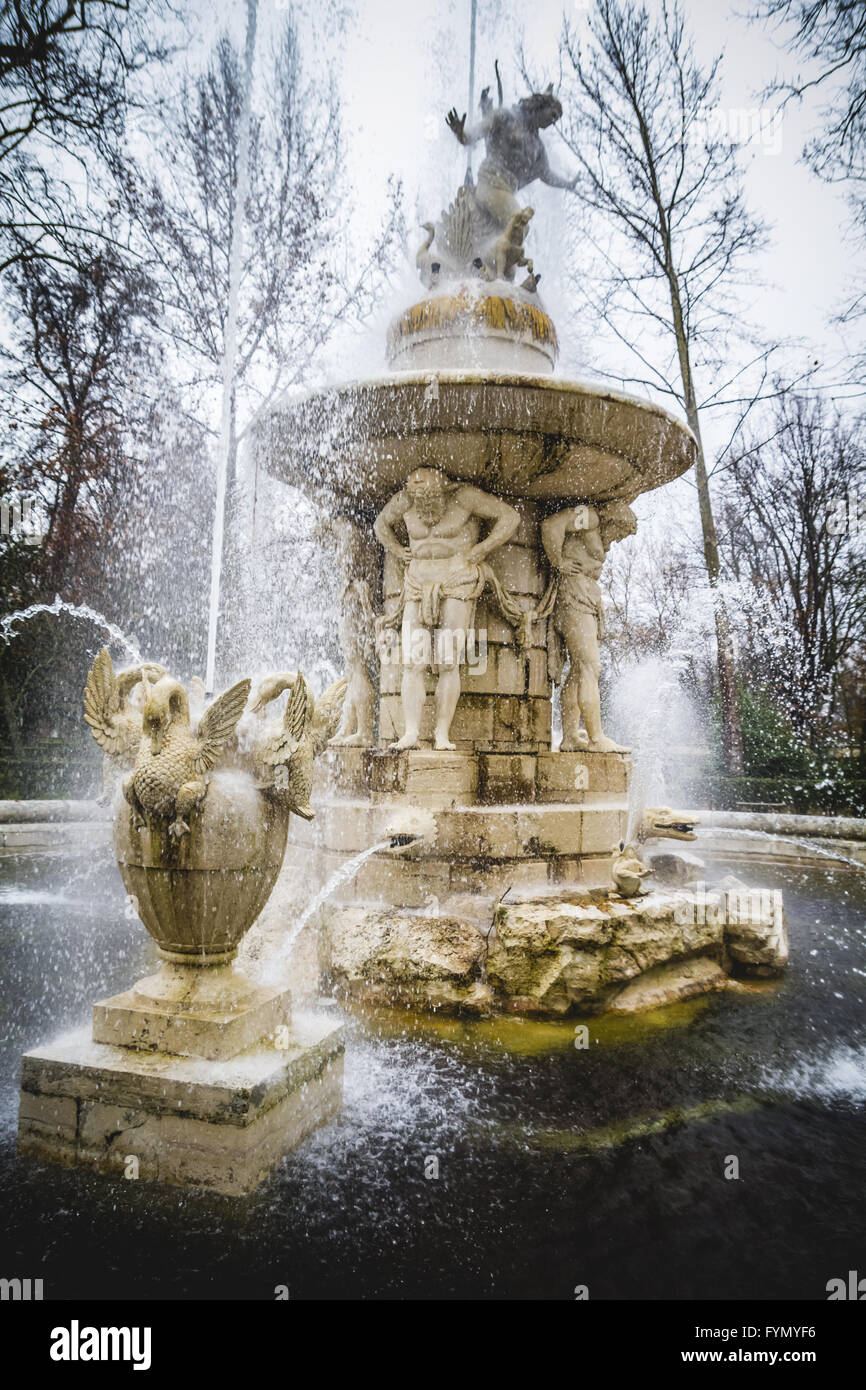 Les sources classiques de l'eau dans les jardins royaux d'Aranjuez, Espagne Banque D'Images