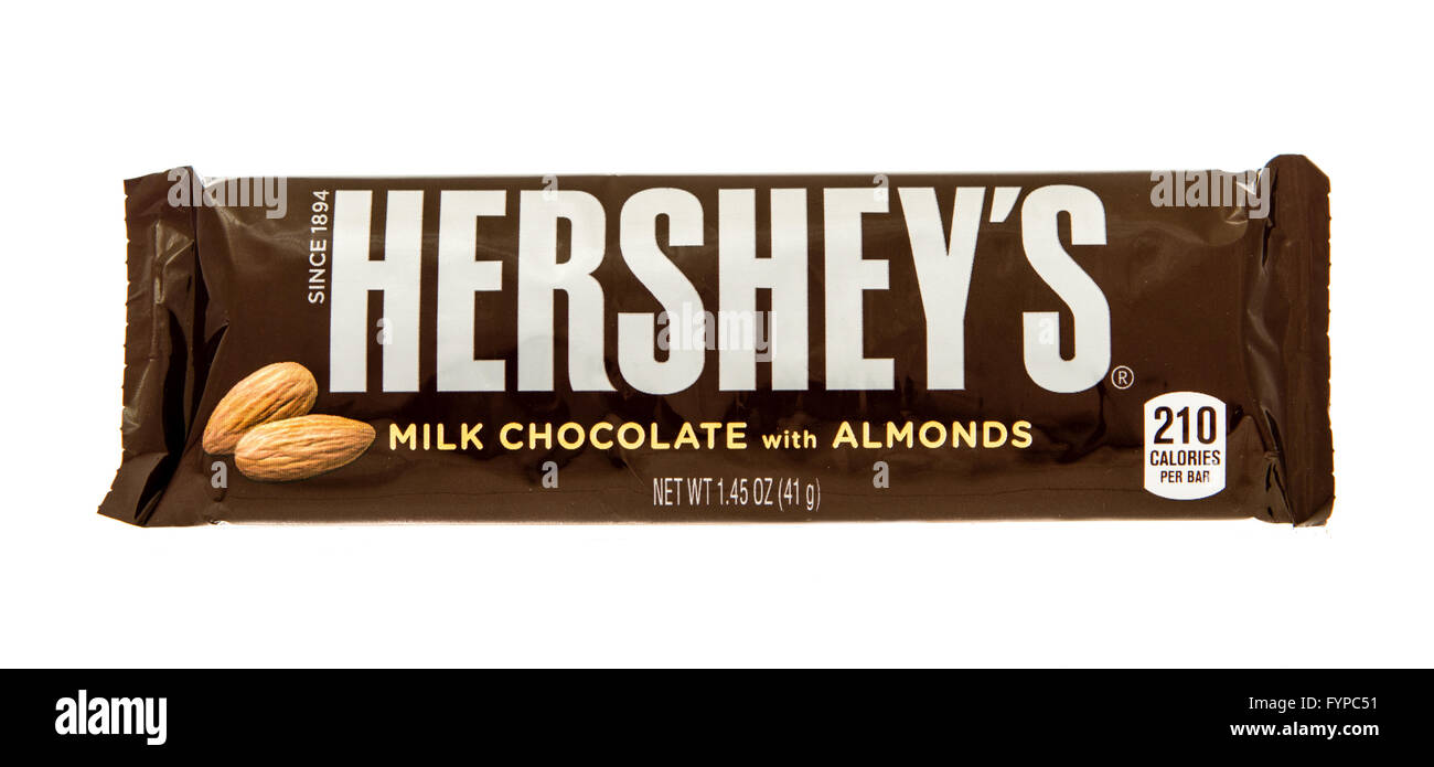 Winneconne, WI- 29 Oct 2015 : Hersheys bar Chocolat avec amandes, Banque D'Images