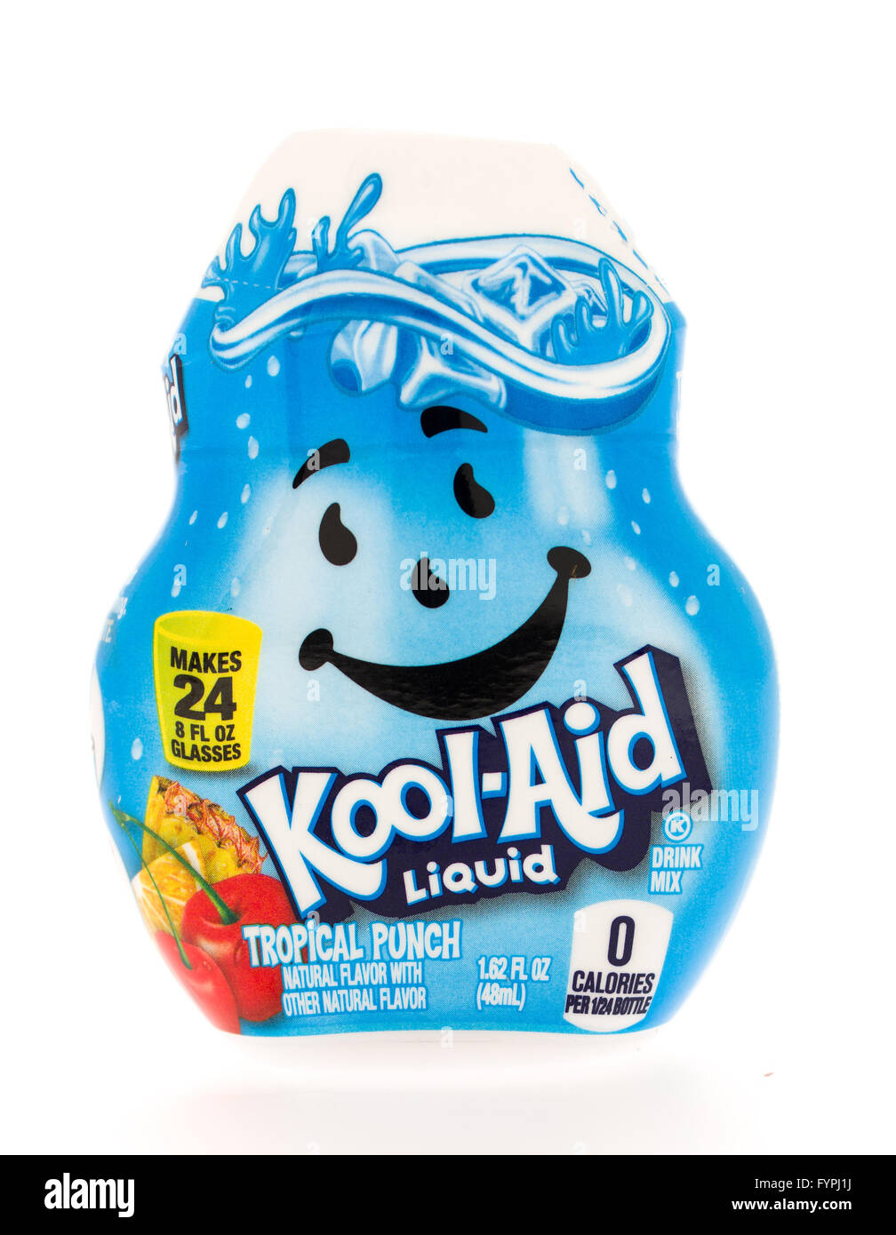 Winneconni, WI - 13 juin 2015 : Bouteille de Kool-Aid liquide dans tropical punch saveur. Banque D'Images