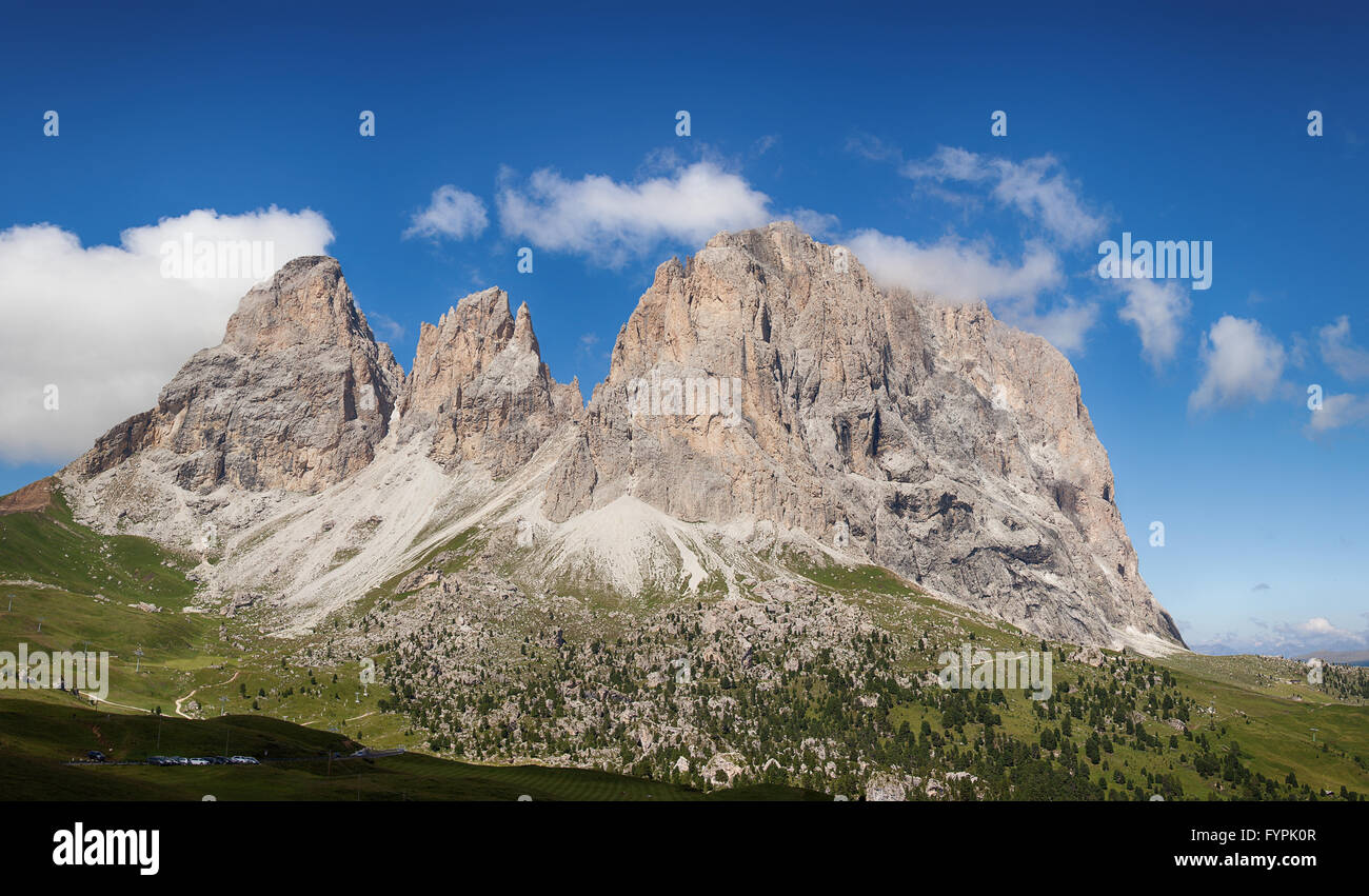 Panorama du Sassolungo mountain peaks Banque D'Images