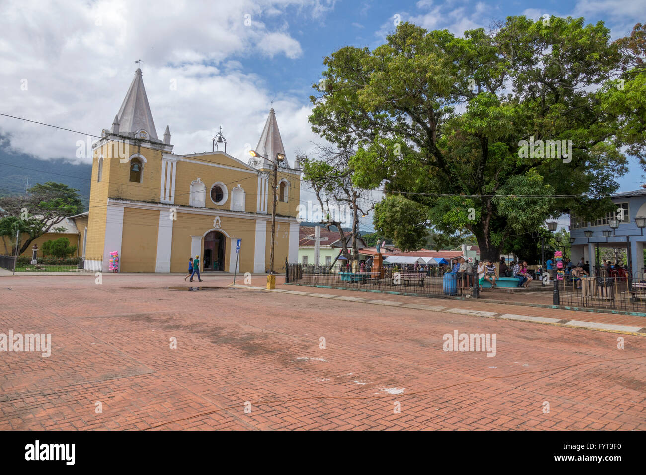 La Cathédrale San Juan Bautista dans le centre de Trujillo, Honduras Banque D'Images
