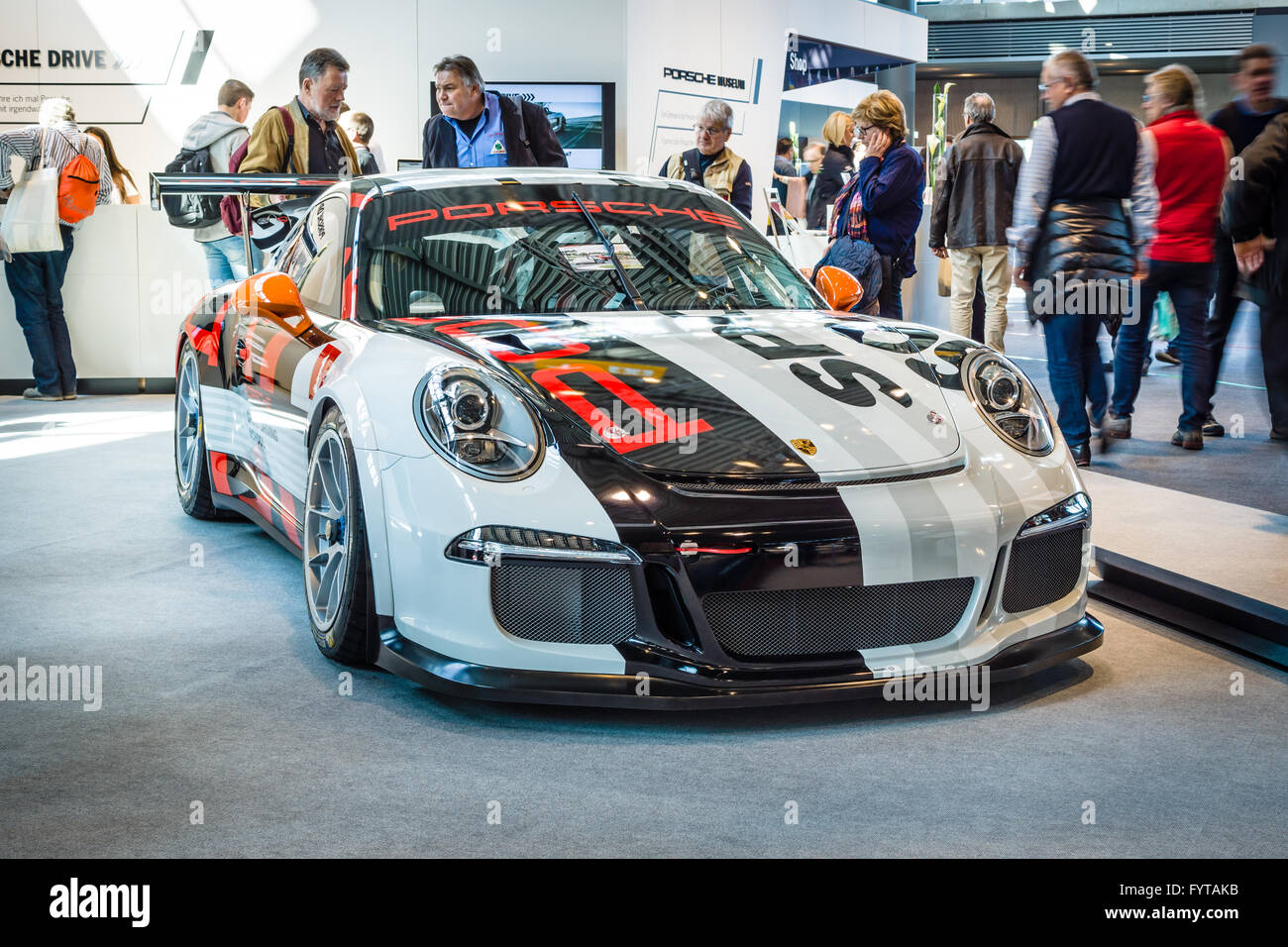 Voiture de sport Porsche 911 GT3 Cup (type 911), 2016. Banque D'Images