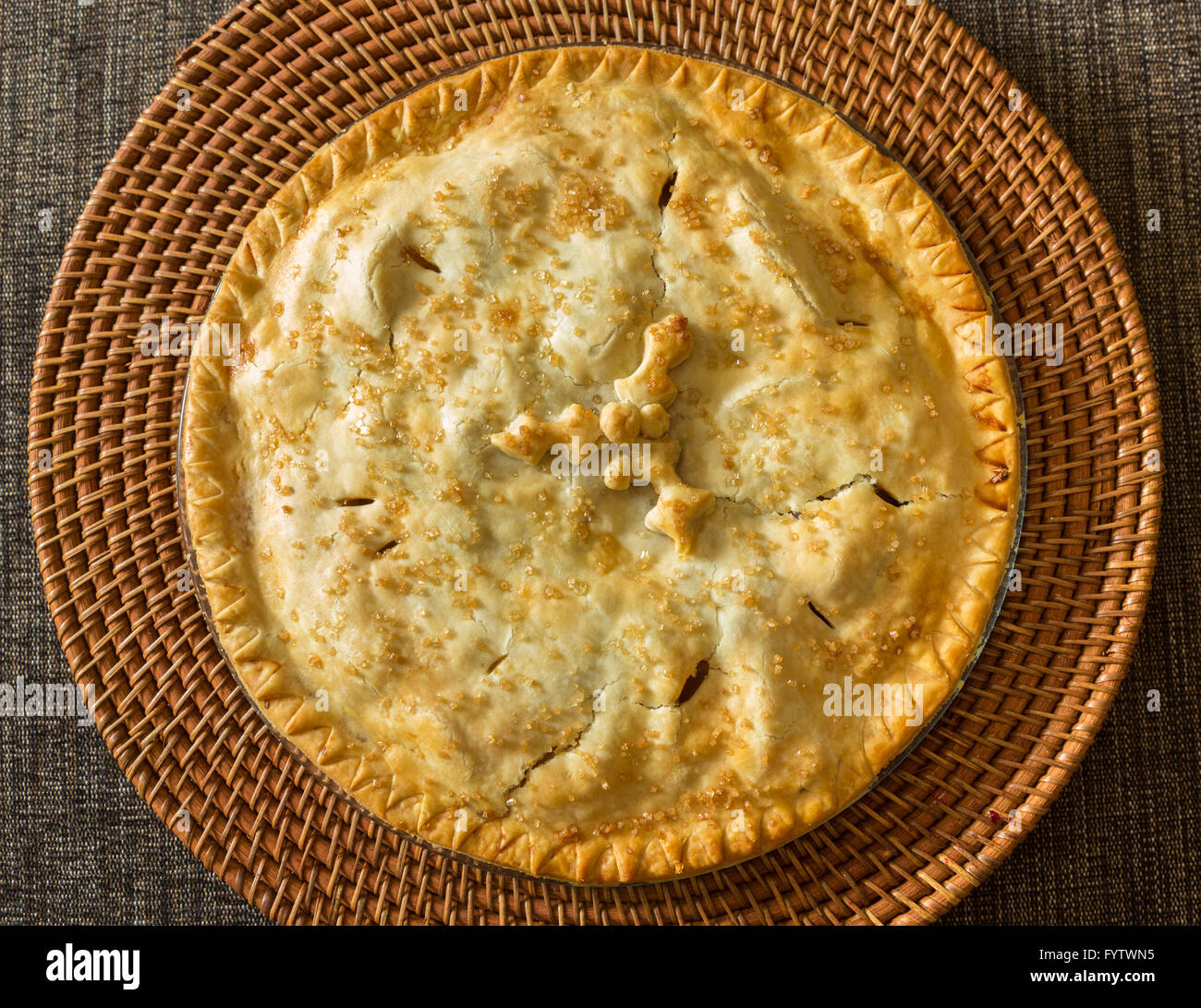 Tarte aux pommes maison fraîchement préparés Banque D'Images