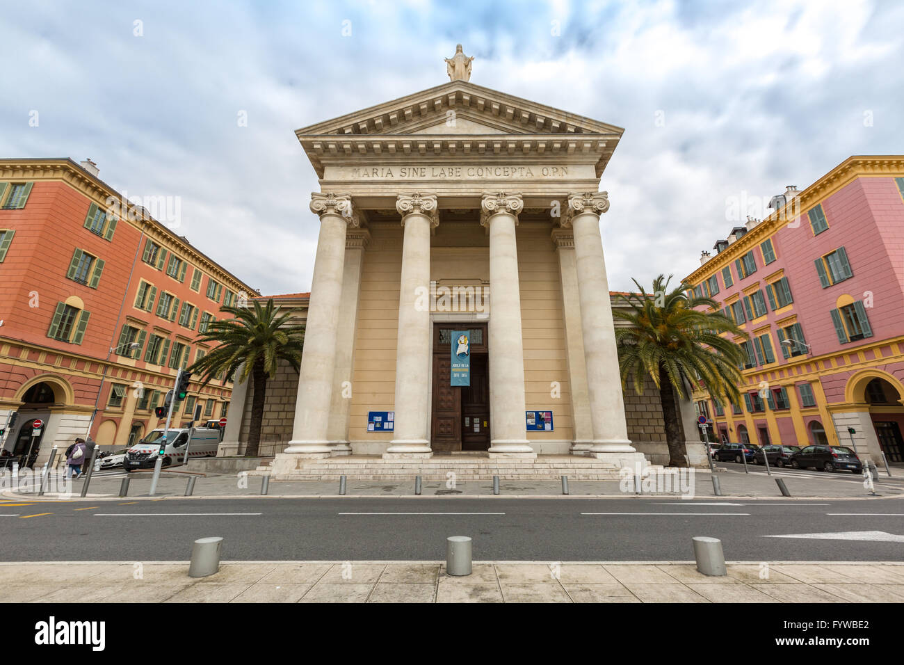 L'église Notre-Dame du Port de Nice en France Banque D'Images