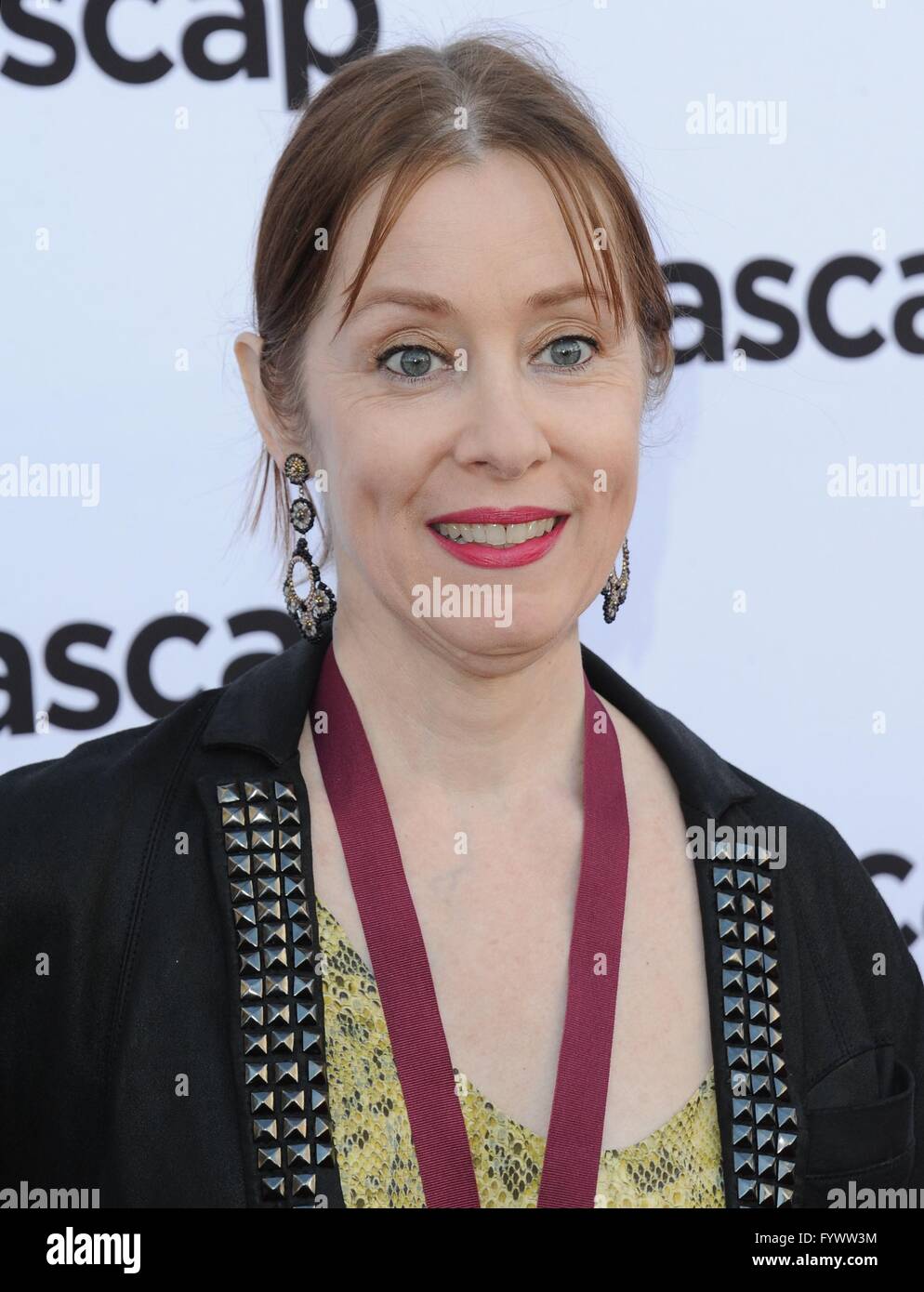 Los Angeles, CA, USA. Apr 27, 2016. Suzanne Vega à arrivants pour l'ASCAP Pop Music Awards 2016, Dolby Ballroom, Loews Hollywood Hotel, Los Angeles, CA, le 27 avril 2016. Credit : Dee Cercone/Everett Collection/Alamy Live News Banque D'Images