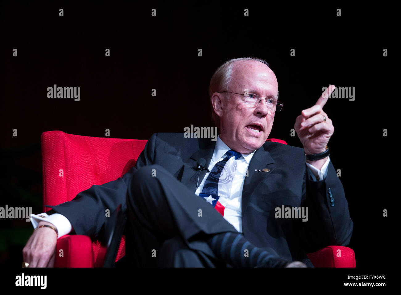 Ex-POW et Silver Star destinataire Ken Wallingford raconte sa capture par les Vietnamiens du Nord au sommet de la guerre du Vietnam Banque D'Images