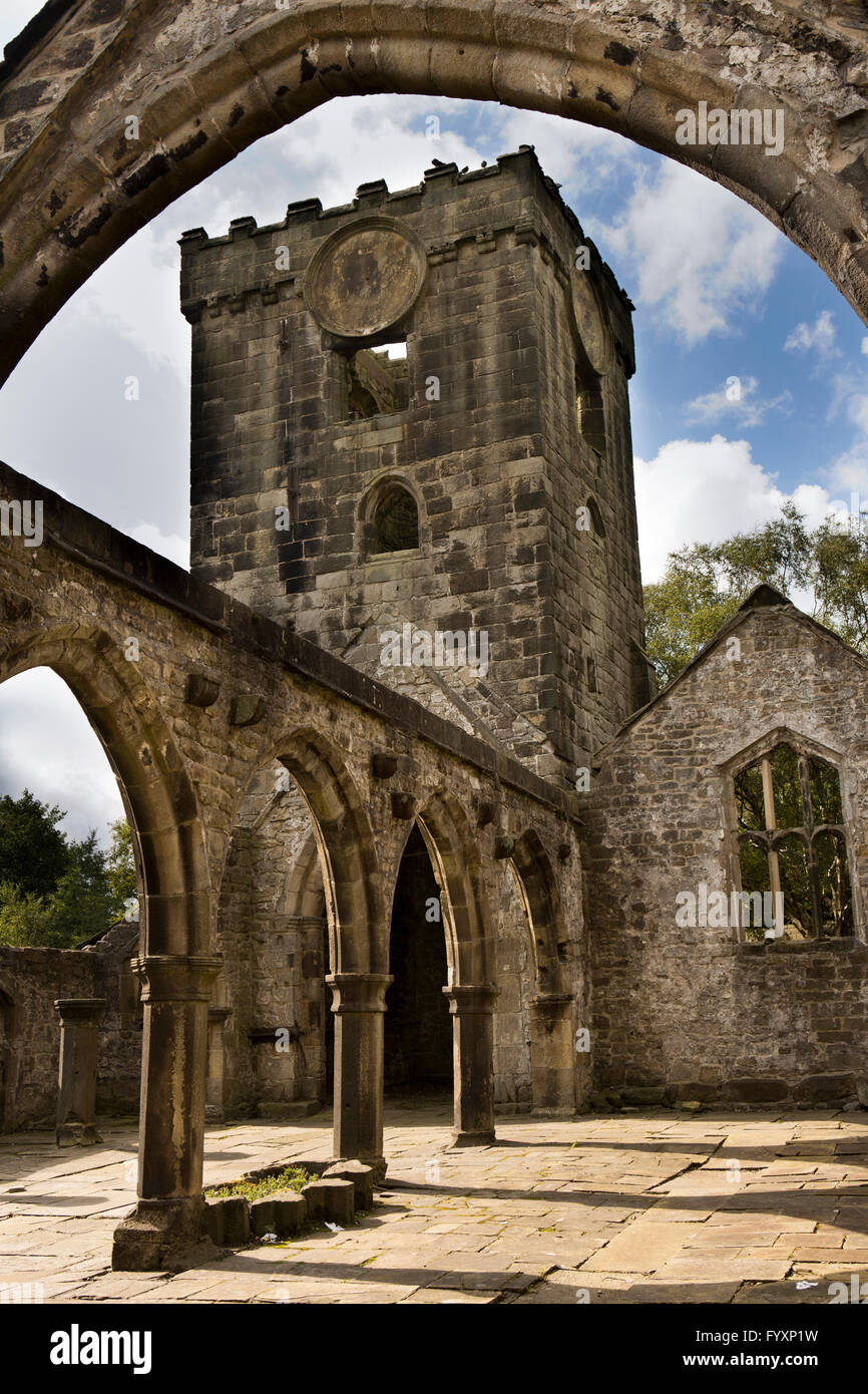 Royaume-uni, Angleterre, dans le Yorkshire, Heptonstall Calderdale, à l'intérieur des ruines du 13e siècle, St Thomas a'Becket Église Banque D'Images