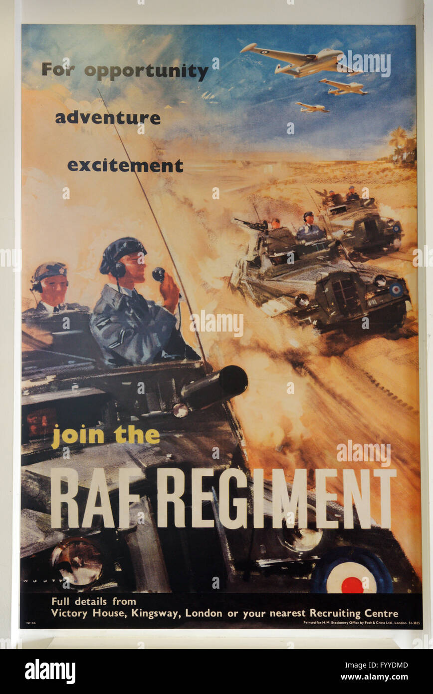 Seconde Guerre mondiale affiche de recrutement RAF Regiment Banque D'Images