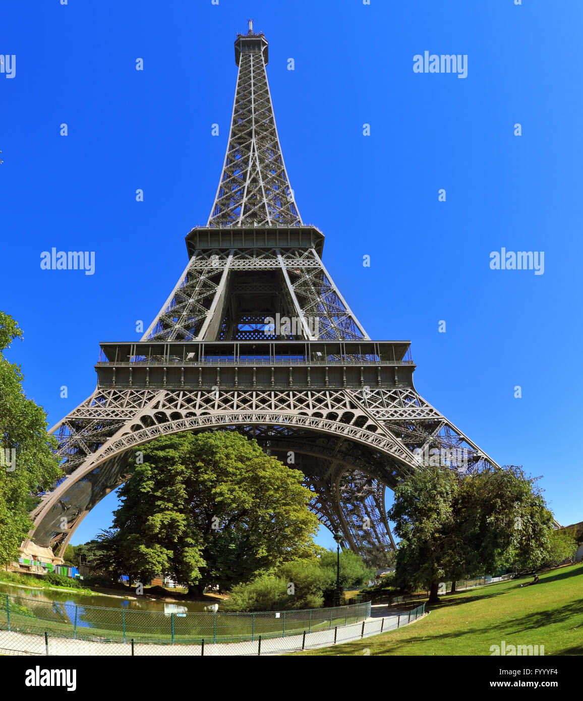 Le plus célèbre au monde - la Tour Eiffel Banque D'Images
