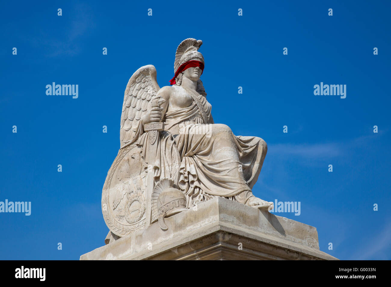 Les yeux bandés statue à Paris Banque D'Images