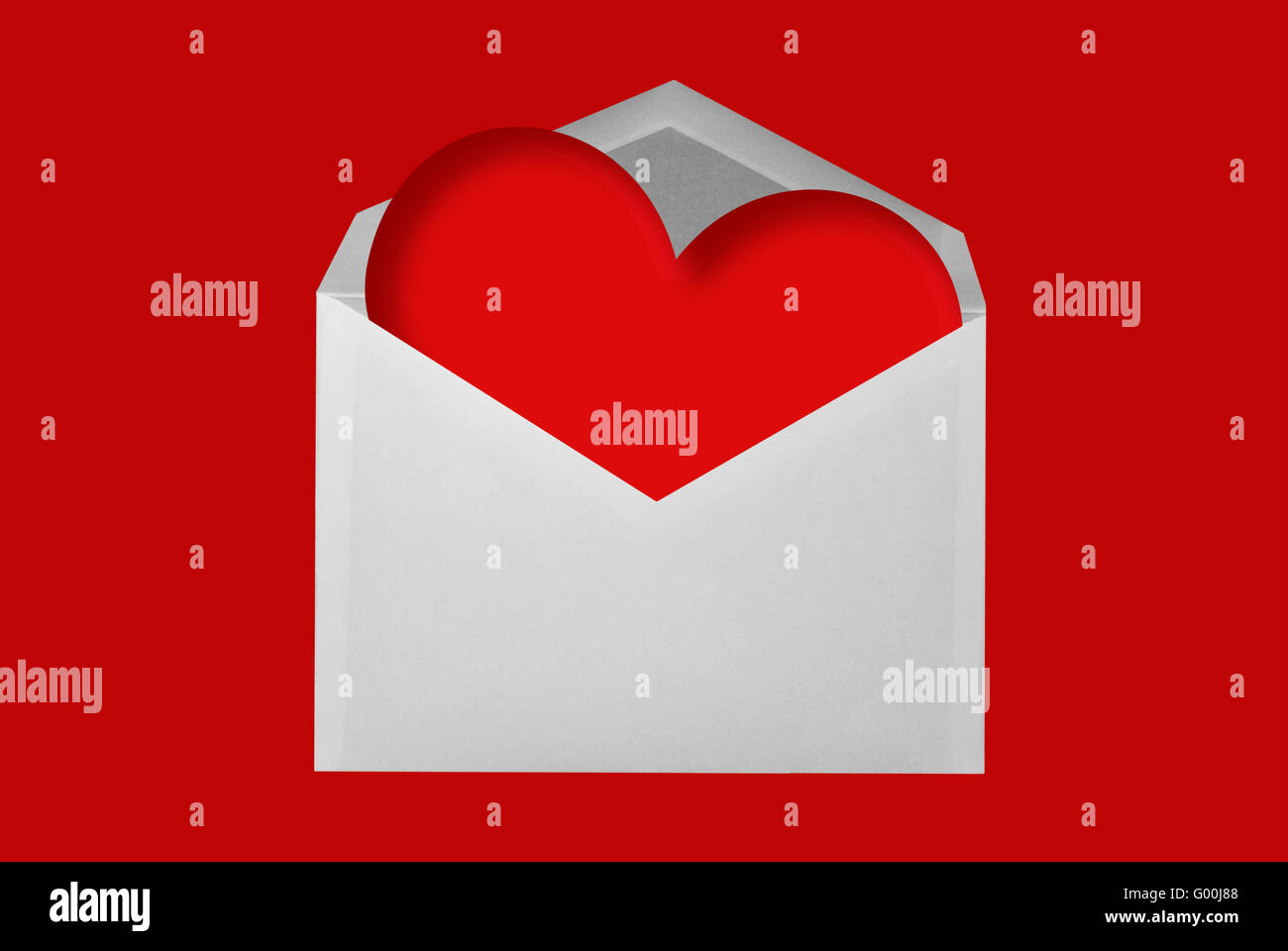 Enveloppe avec coeur Banque D'Images