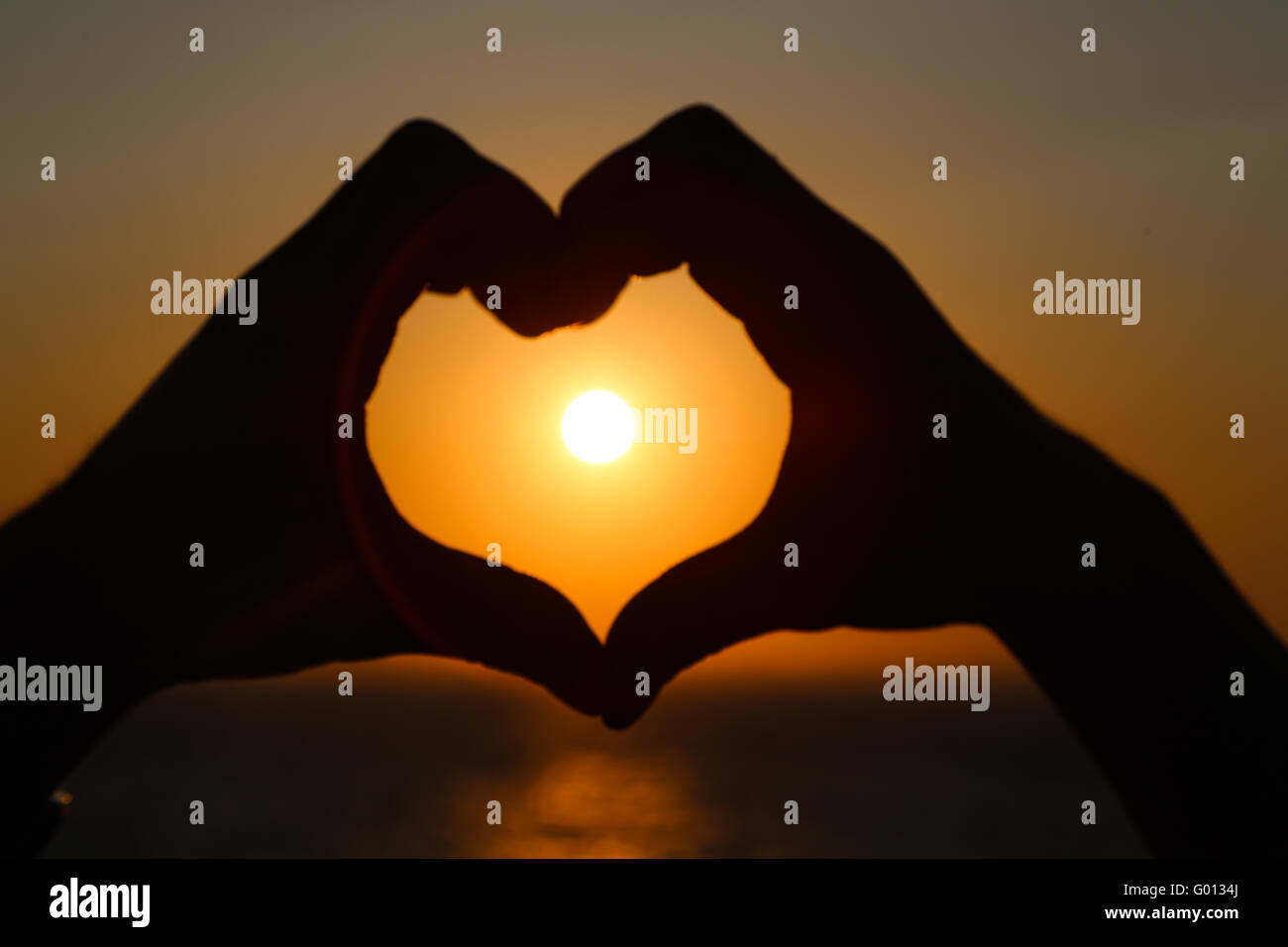 Silhouette Coeur Sunrise Banque D'Images