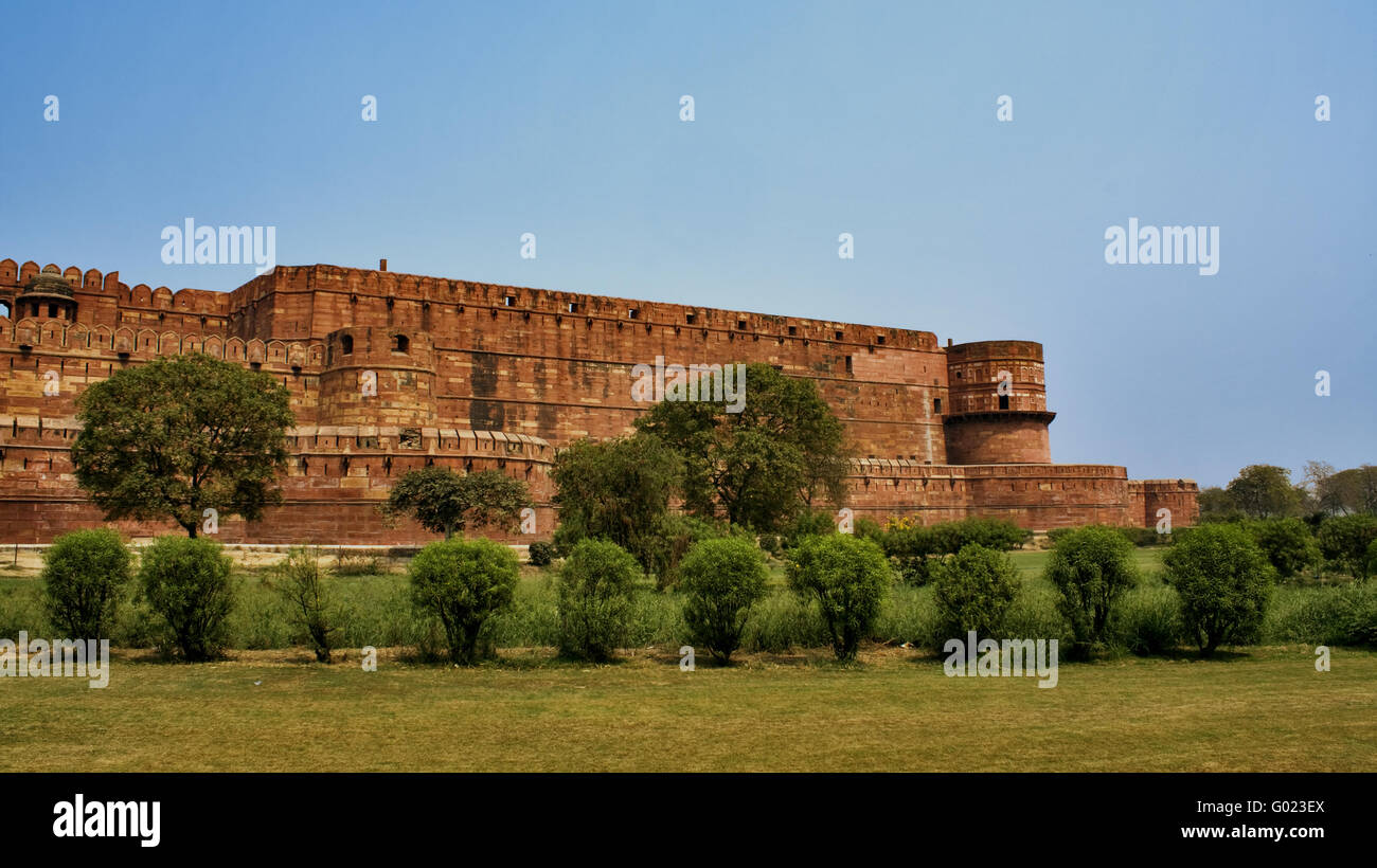 L'extérieur du Fort Rouge à Agra, Inde Banque D'Images