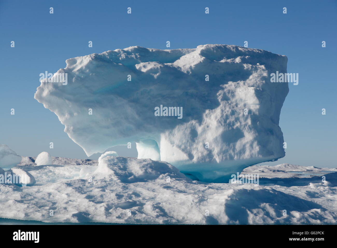 Iceberg dans le Nunavut (Arctique canadien) Banque D'Images