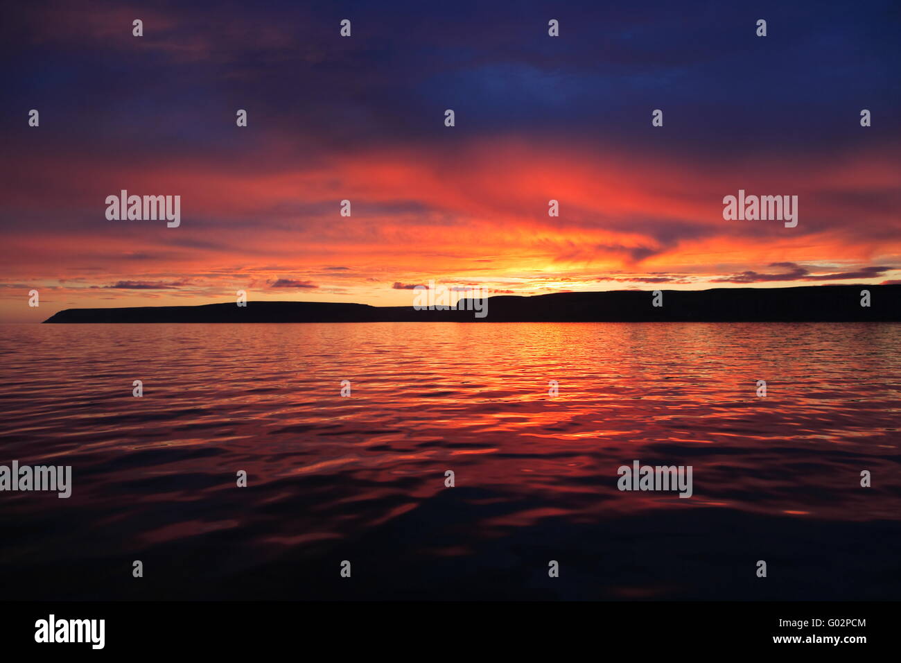 Coucher de soleil sur l'Arctique du Nunavut (haute) Banque D'Images