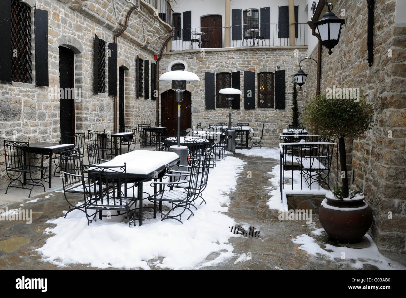 Restaurant de la Cour vide en hiver Banque D'Images