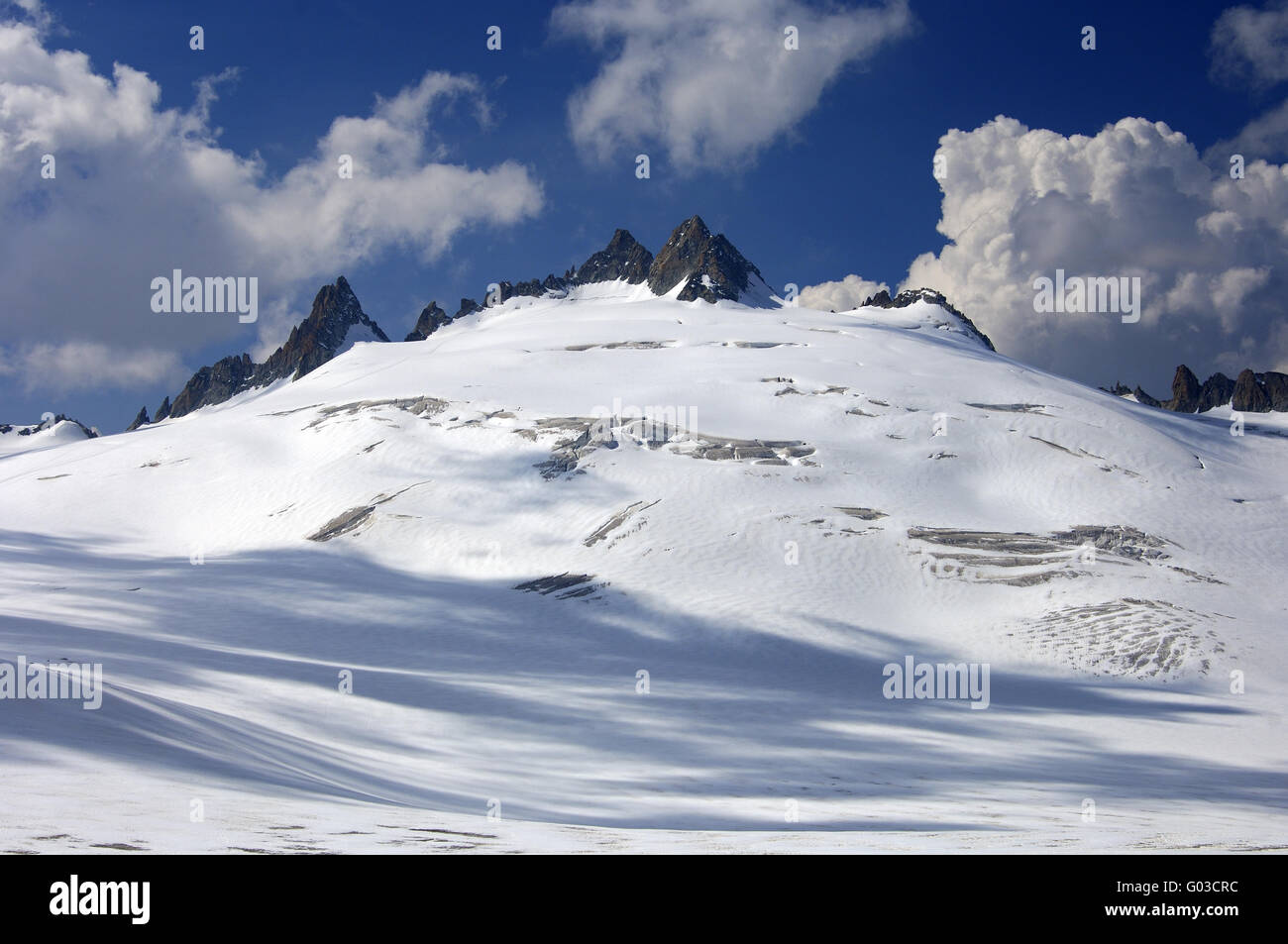 La neige et la glace lisse du plateau du Trient Banque D'Images