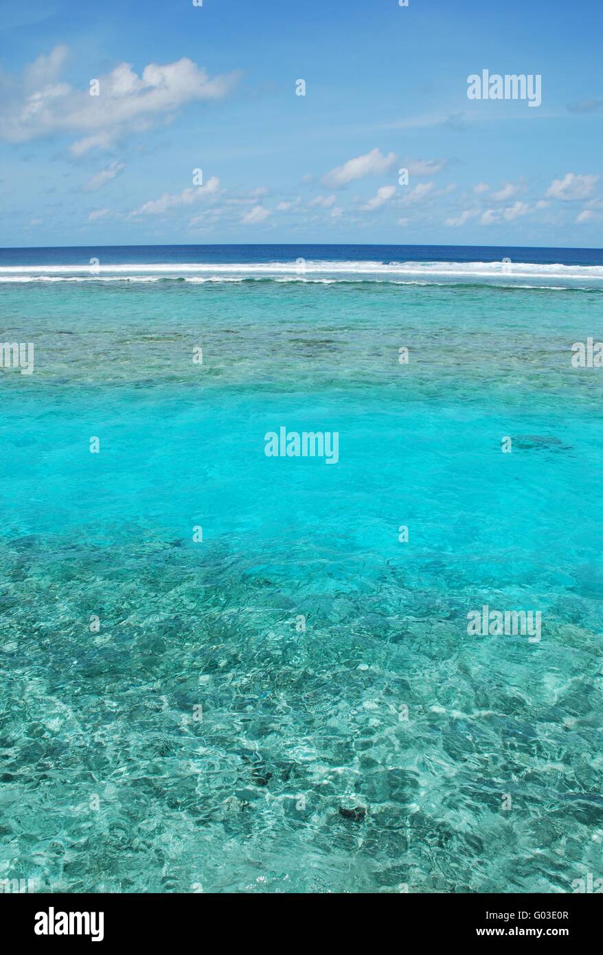 Belle photo d'une île des Maldives avec un grand paysage waterview Banque D'Images