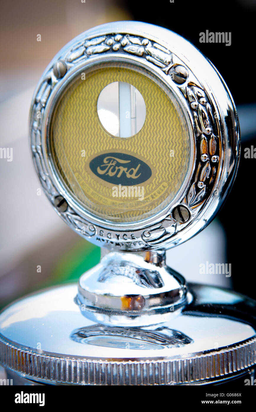 Indicateur de température d'Moto-Meter Boyce pour le modèle T Banque D'Images