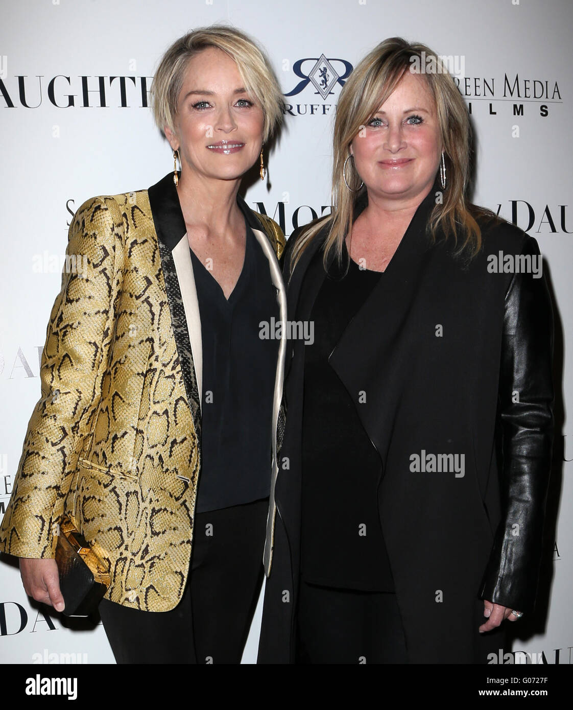 Sharon stone and kelly stone Banque de photographies et d'images à haute  résolution - Alamy