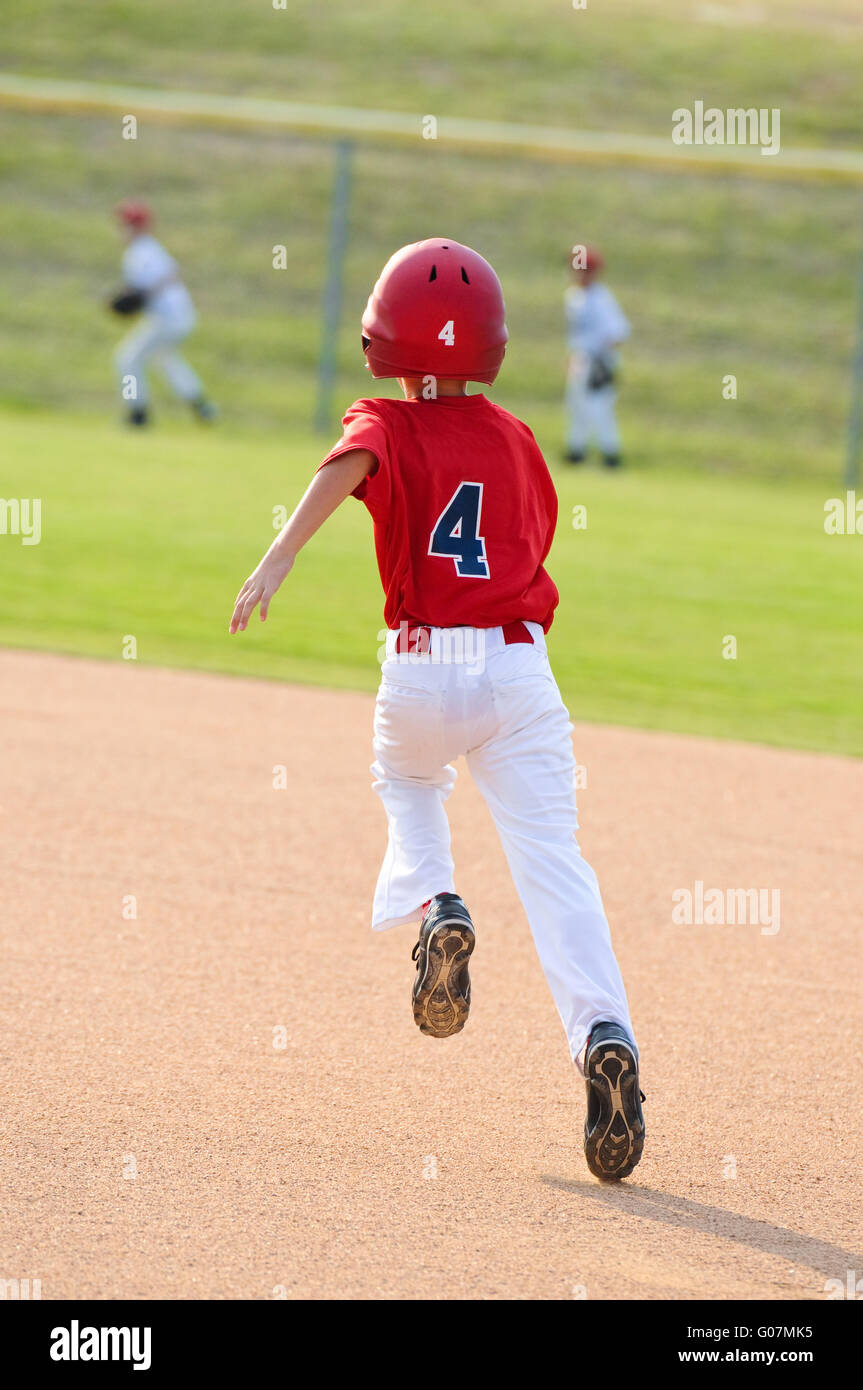 Bases Baseball boy running Banque D'Images