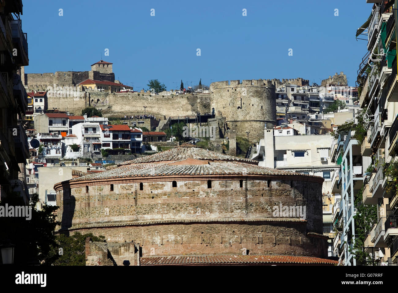 Rotonde romaine monument, murs d'Trigonio tour (milieu), Yedikule (Heptapyrgion) fort à Ano Poli afar district.Selanik, GR Banque D'Images
