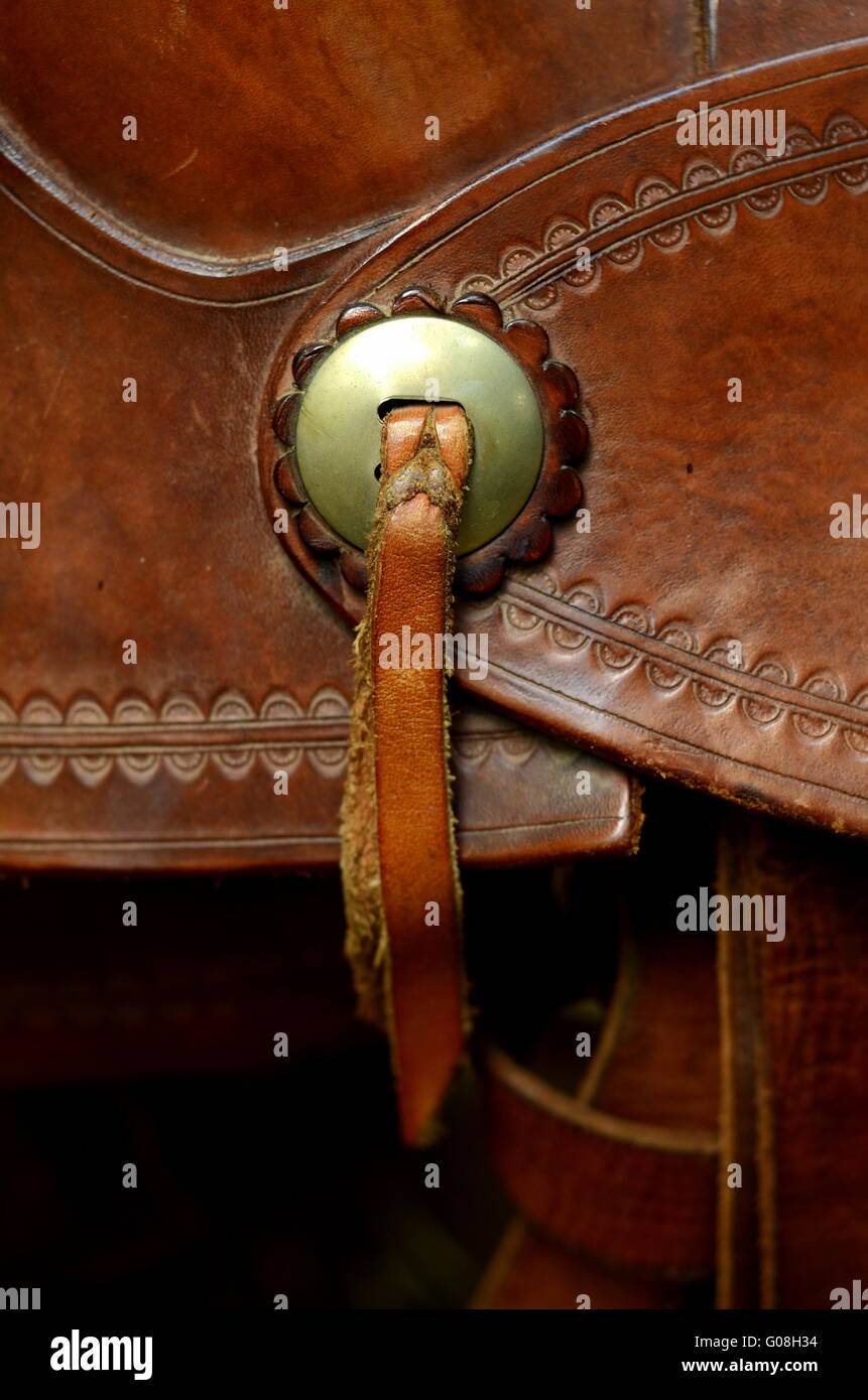 Détail de la décoration sur une selle de cheval de l'Ouest Banque D'Images