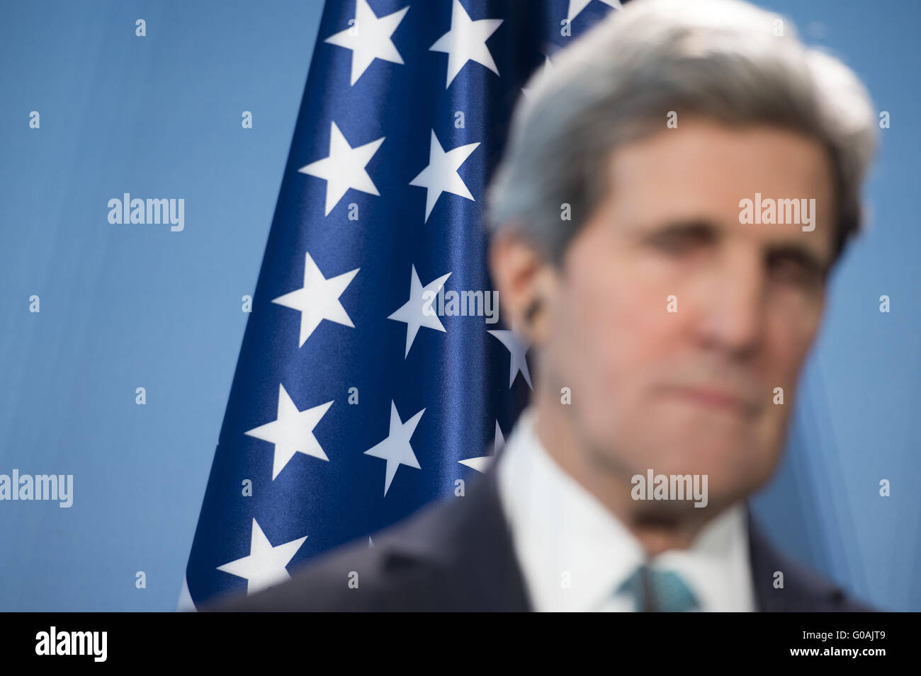 Le ministre allemand des Affaires étrangères Steinmeier nous rencontre SS Kerry Banque D'Images