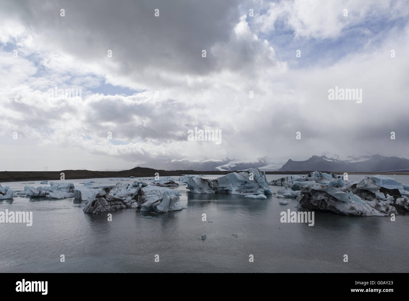 Le lac glaciaire avec des icebergs, Skaftafell, l'Islande Banque D'Images