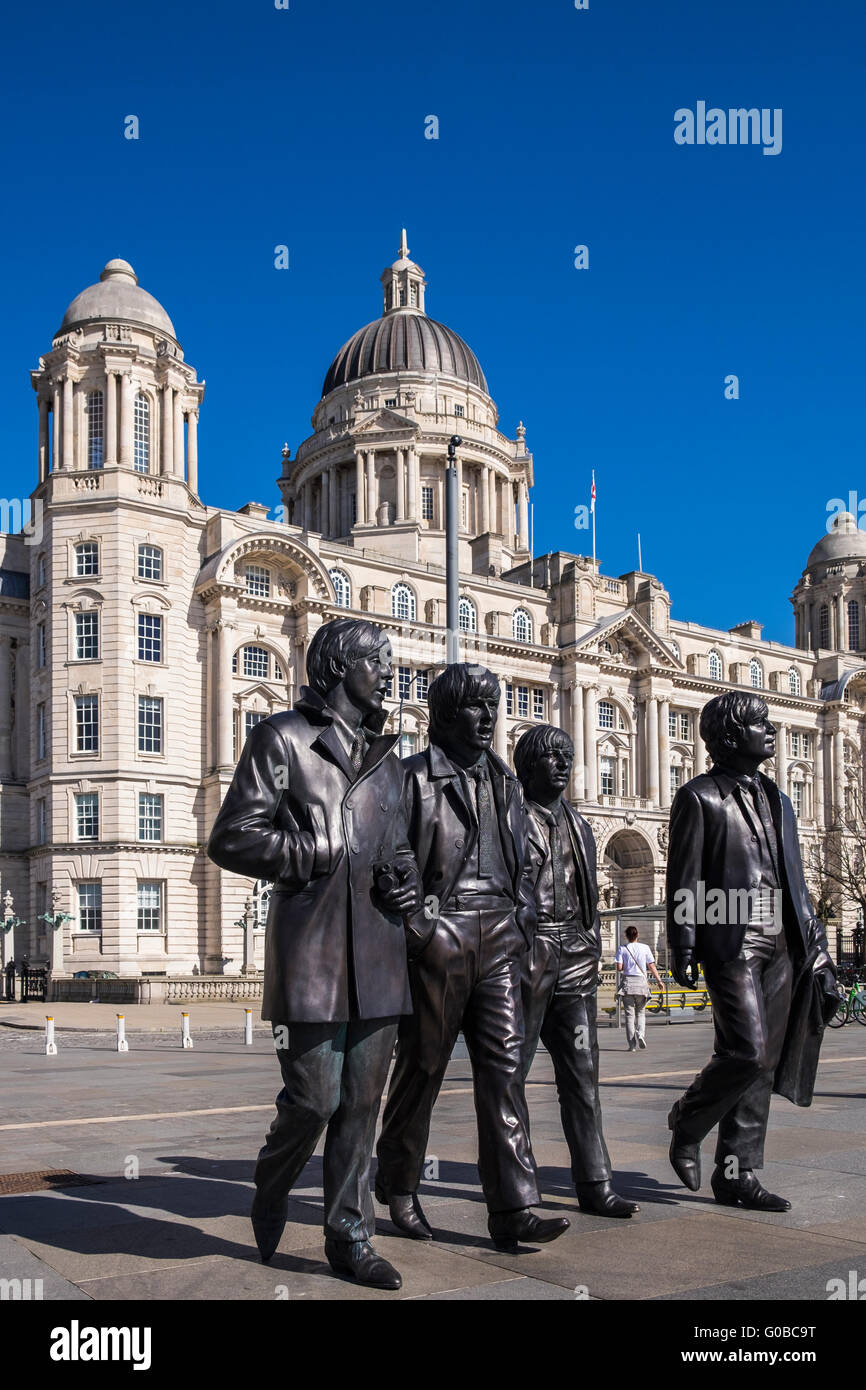 Les Beatles, statues, Pier Head, Liverpool, Merseyside, Angleterre, Royaume-Uni Banque D'Images