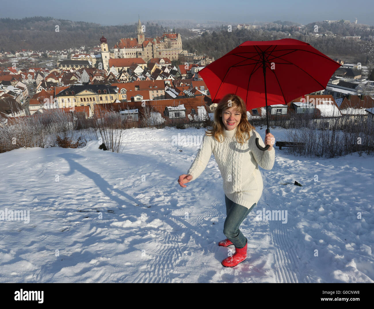 Château Sigmaringen, parapluie rouge Banque D'Images