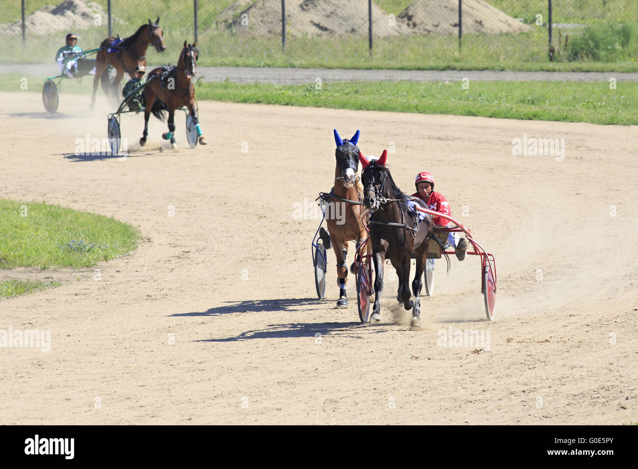 Courses hippiques à l'Hippodrome Sibirskoe podvorie Banque D'Images
