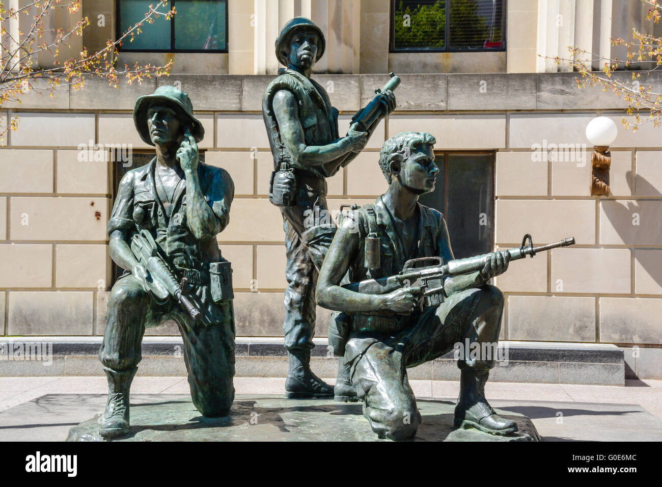 Memorial plaza avec les soldats de la guerre du Vietnam l'art de bronze sculptures, l'honneur des anciens combattants dans le centre de Nashville, TN Banque D'Images