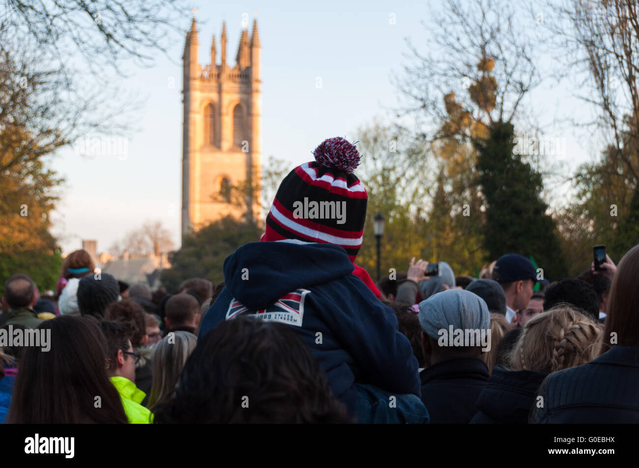 Oxford, UK. 1er mai 2016. Célébration du Premier mai, Oxford, UK. Credit : Stanislav Halcin/Alamy Live News Banque D'Images