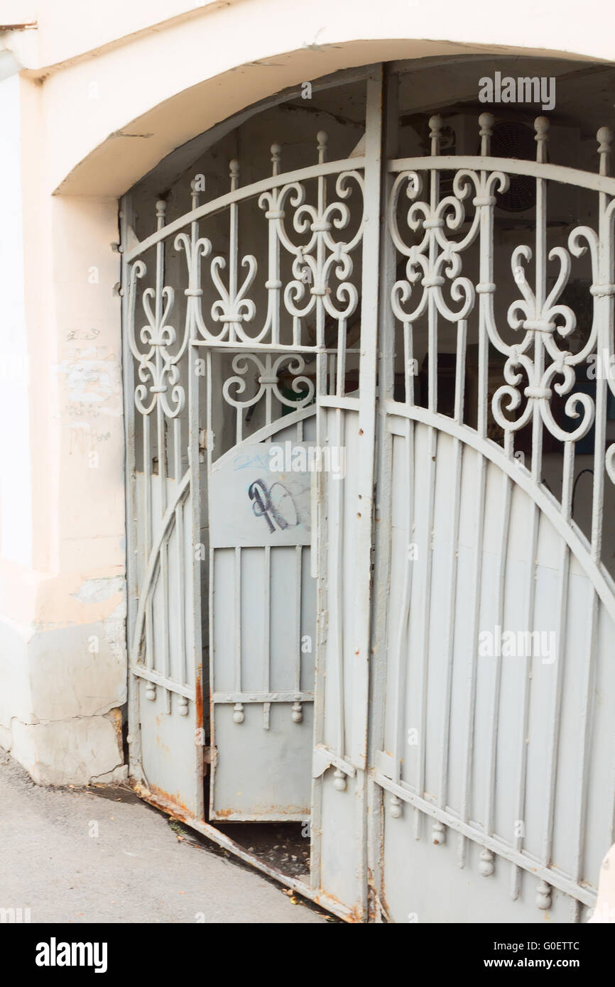 Avec passage de l'ancienne porte Banque D'Images