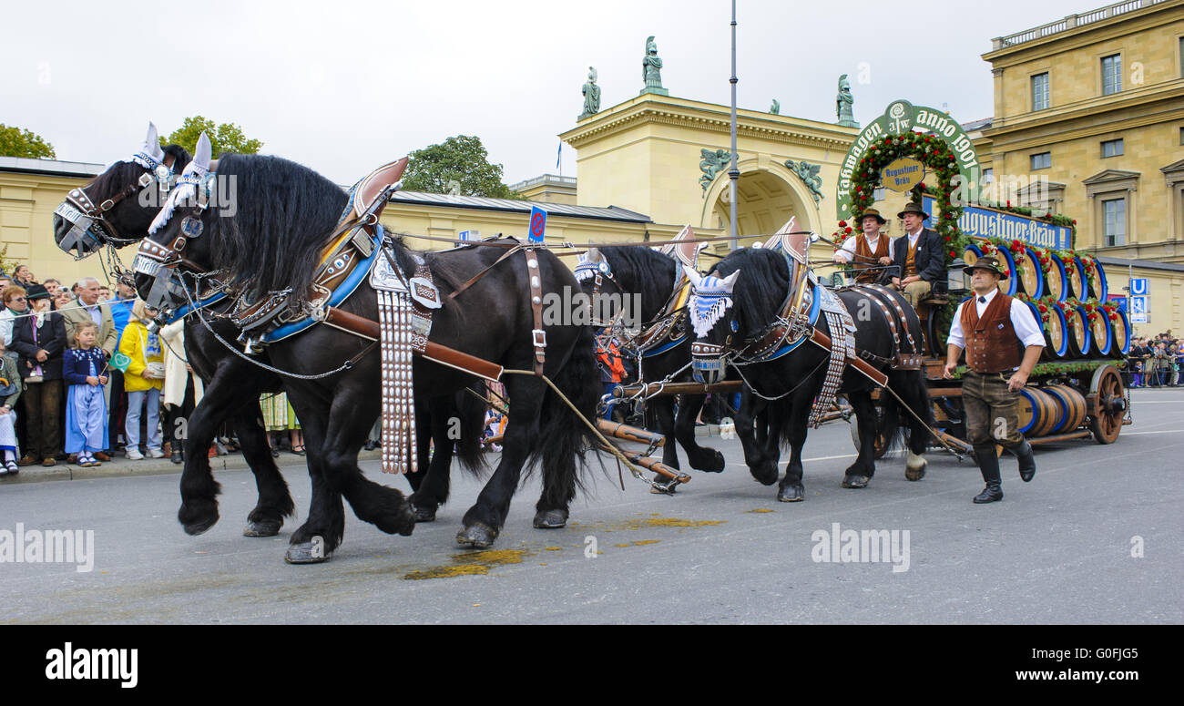 Parade d'ouverture de l'Oktoberfest de Munich Banque D'Images