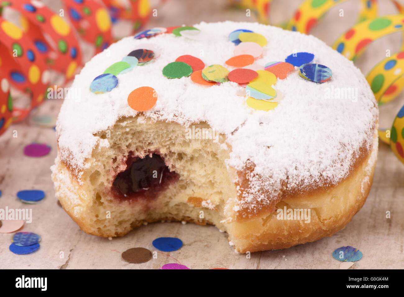 Sweet donut au carnaval de confettis Banque D'Images