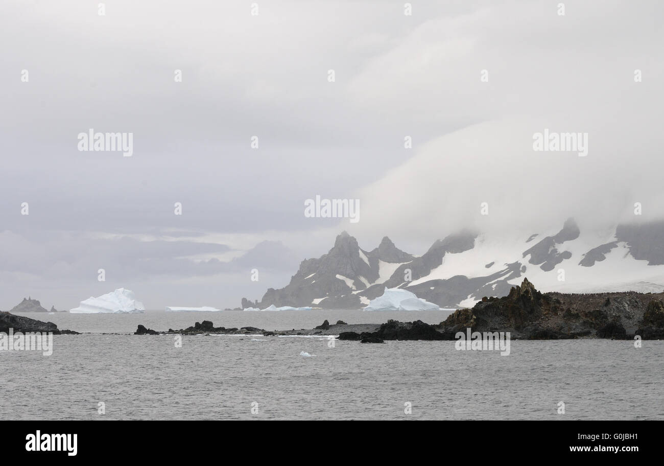 L'île de Livingstone de Half Moon Island. Half Moon Island, Îles Shetland du Sud, l'Antarctique. Banque D'Images