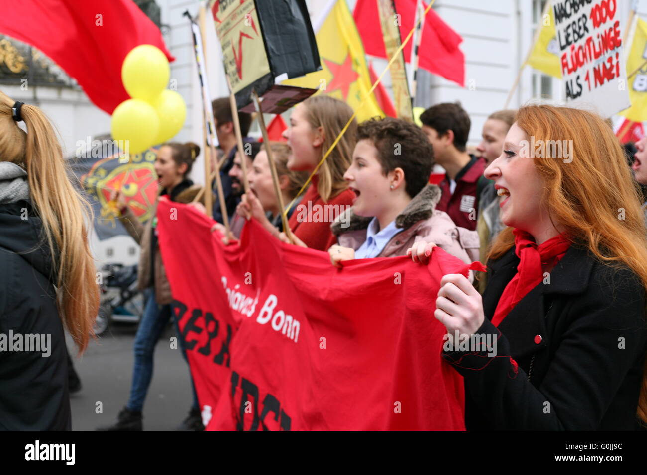 Une démonstration à la 1. Mai à Bonn, Allemagne contre Nazis Banque D'Images