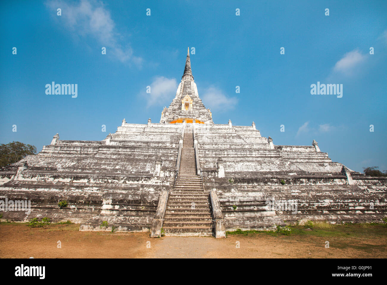 Partie de la ruine de Wat Phu Khao Thong à Ayutthaya, Thaïlande Banque D'Images