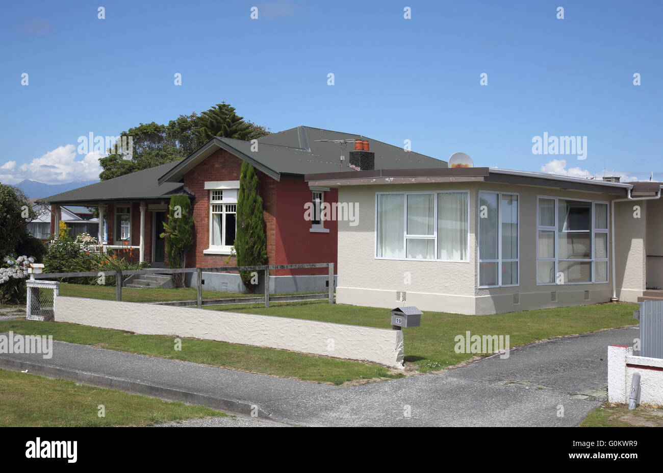 Bungalows typiques en hokitika sur la côte ouest de l'île du sud néos-zélandais Banque D'Images