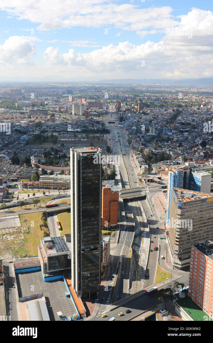 Vue de Bogota, Colombie, crom le haut de la tour Colpatria. Banque D'Images