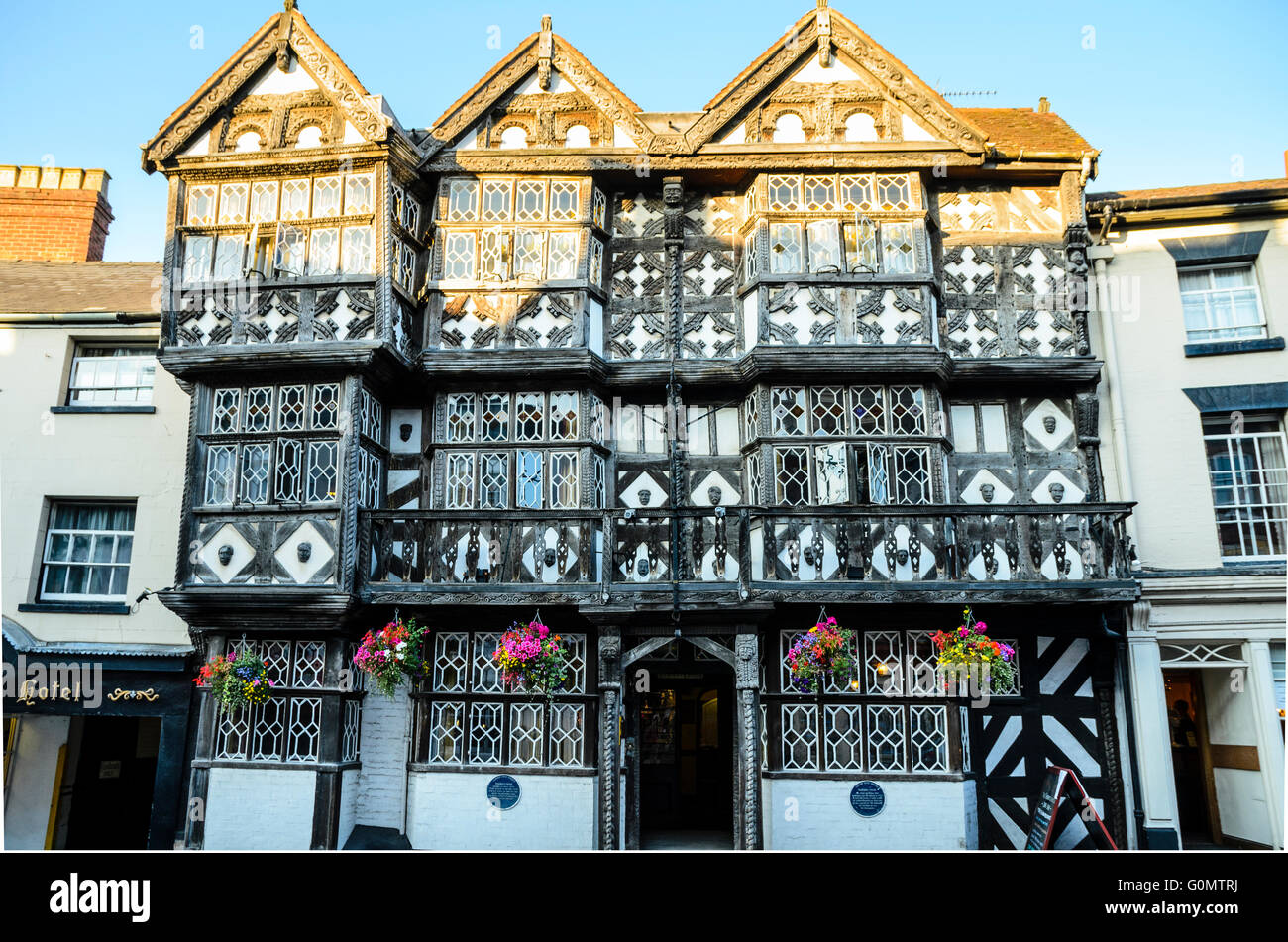 Les plumes un half-timbered inn Ludlow Shropshire en Angleterre Banque D'Images