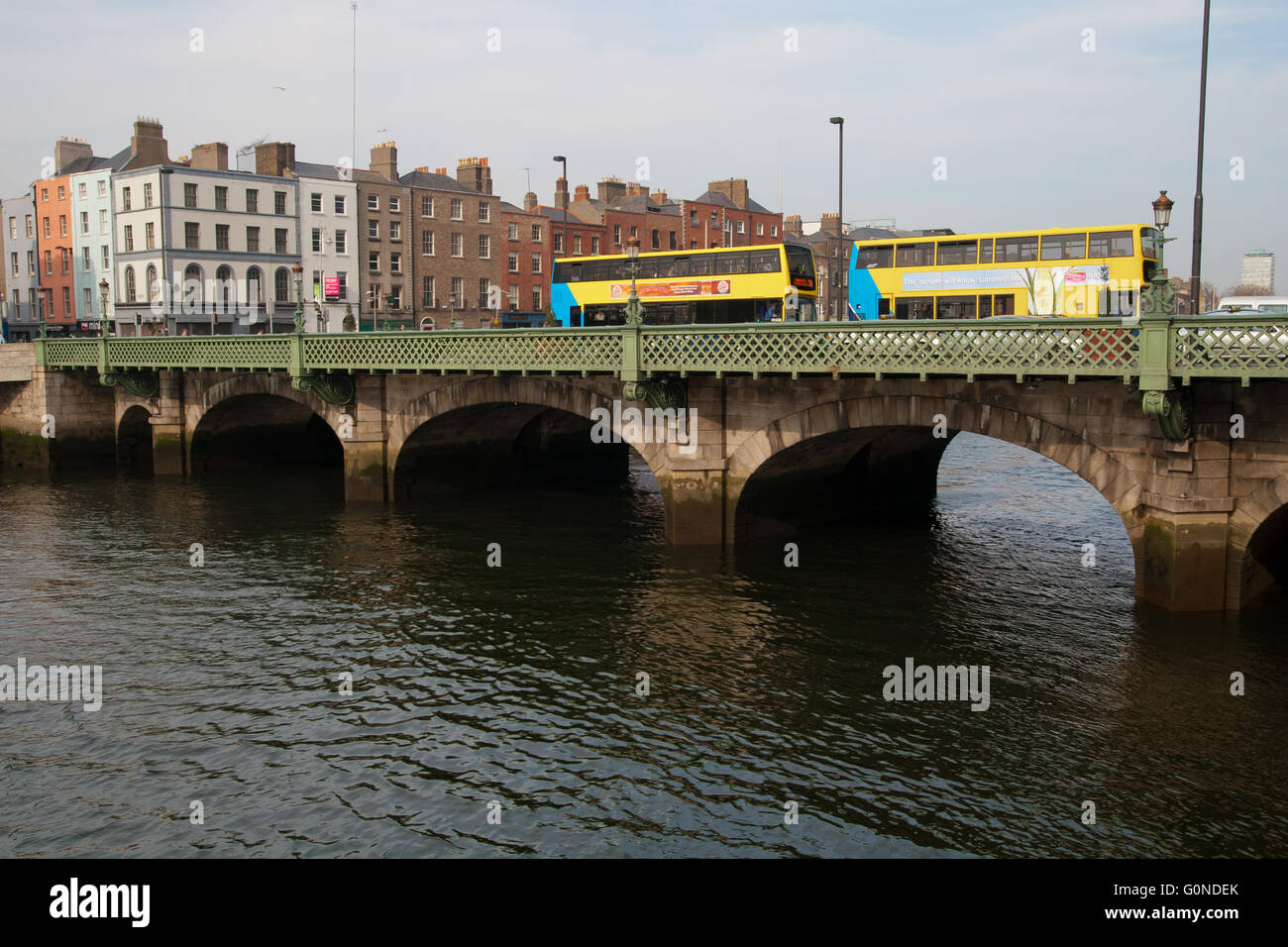L'Irlande, ville de Dublin, Grattan Bridge sur la rivière Liffey, cityscape, Skyline Banque D'Images