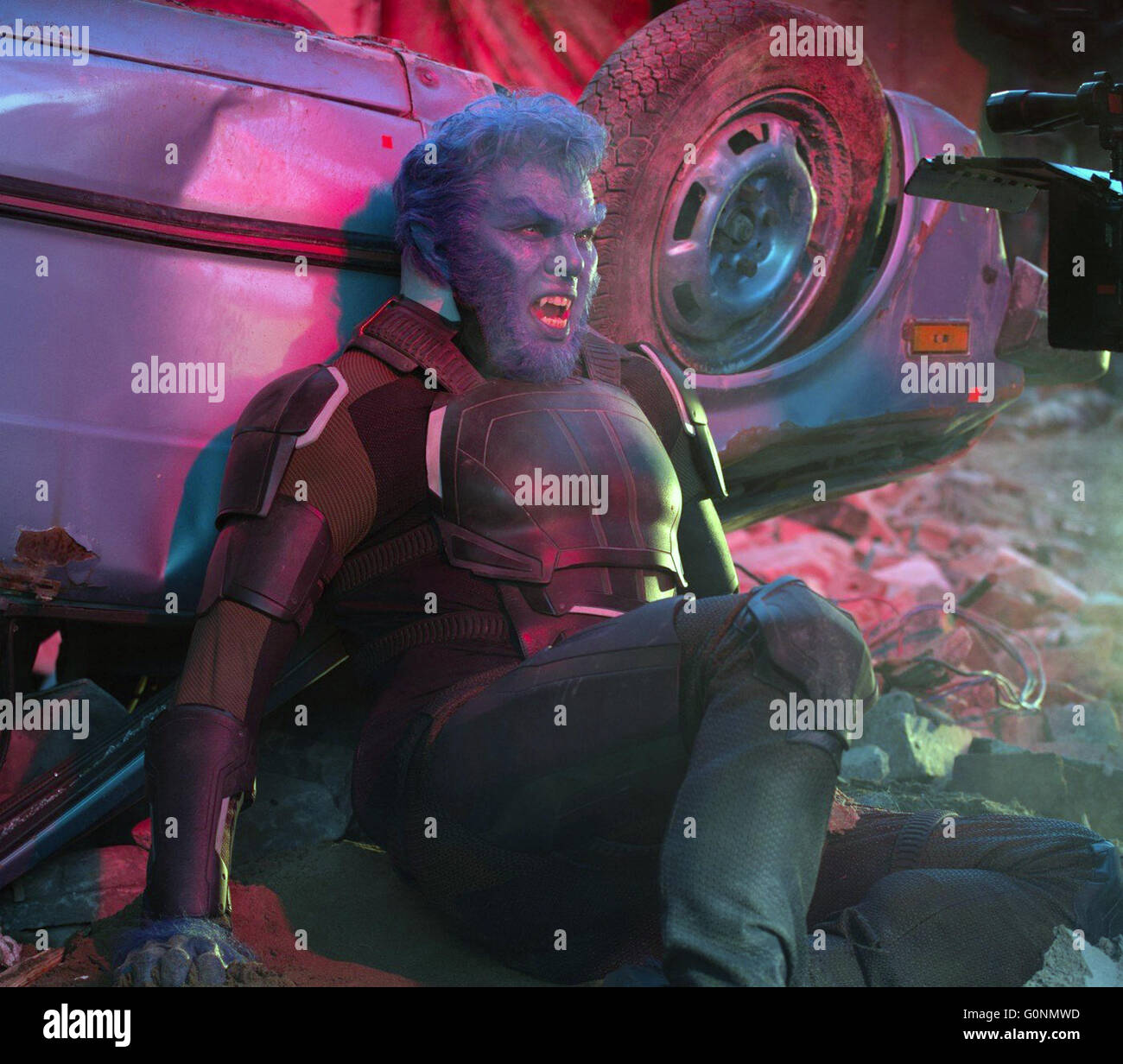 X-Men : Apocalypse est un super-héros américain film basé sur le X-Men personnages qui apparaissent dans les Marvel Comics. Cette photo est pour un usage éditorial uniquement et est l'auteur de la société film et/ou le photographe attribué par le film ou la société de production et ne peut être reproduite que par des publications dans le cadre de la promotion du film ci-dessus. Un crédit obligatoire pour l'entreprise de film est nécessaire. Le photographe devrait également être portés lorsqu'il est connu. Banque D'Images