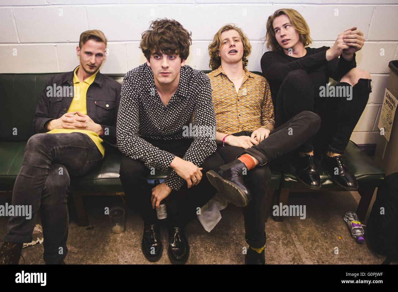 30 avril 2016 - Kieran Shudall, Sam Rourke, Colin Jones et Joe Falconer du groupe indie Liverpool, Circa 'Waves', poser les coulisses du Live At Leeds Festival, 2016 © Myles Wright/ZUMA/Alamy Fil Live News Banque D'Images