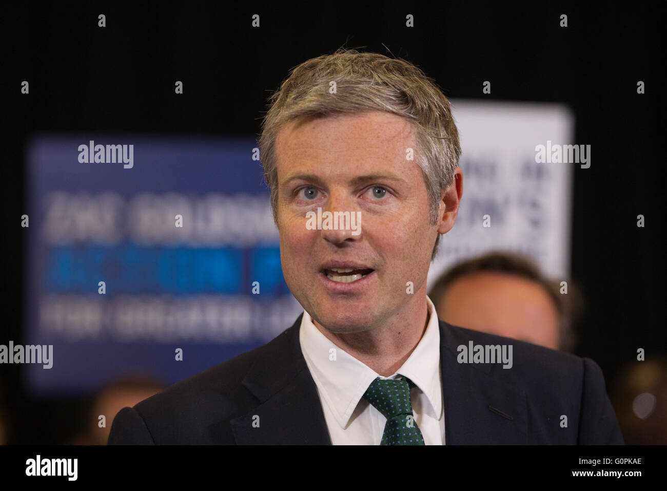 Richmond, Greater London, England, UK 06th mai 2016 Le candidat à la mairie  conservateur Zac Goldsmith MP de Richmond Park, avec Boris Johnson MP,  l'actuel maire conservateur de Londres, et le premier