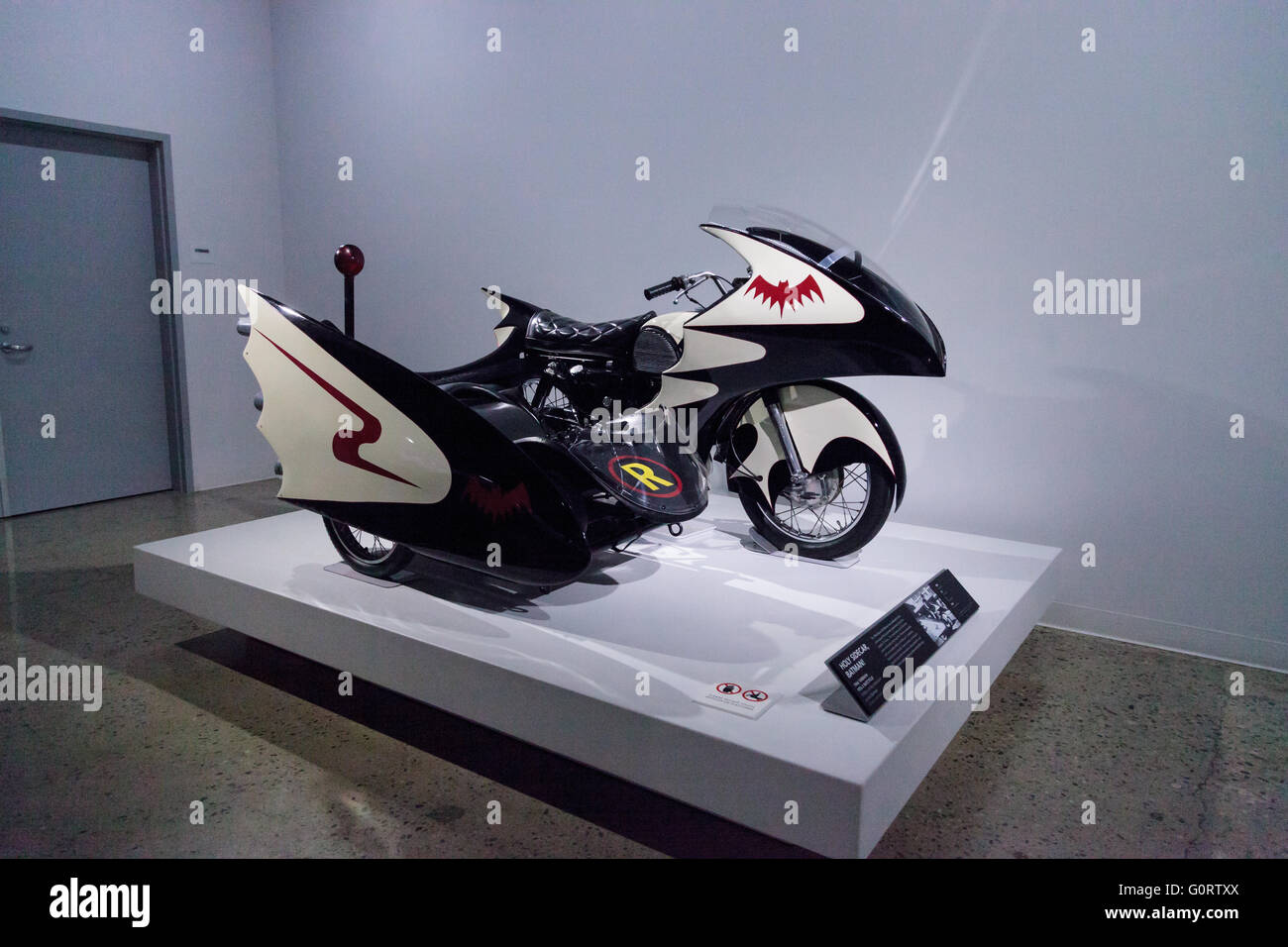 1966 Yamaha YDS-3 Batcycle était monté dans la série télévisée Batman et fait maintenant partie de l'Petersen Automotive Museum Banque D'Images